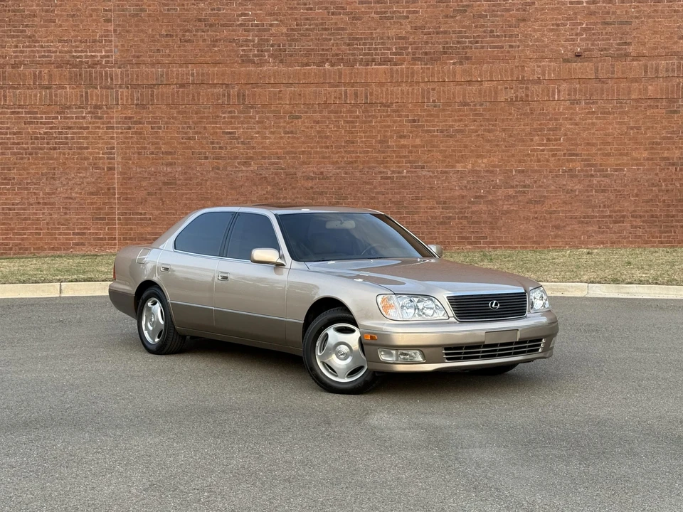 1998 Lexus LS 2nd Gen - Image 3 of 31