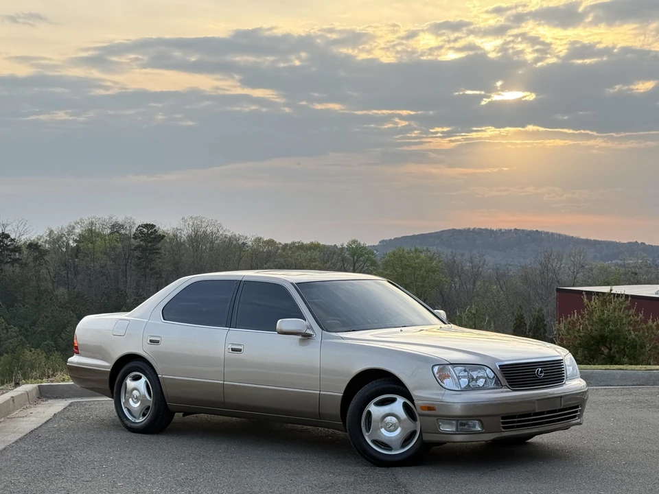 1998 Lexus LS 2nd Gen - Image 10 of 31