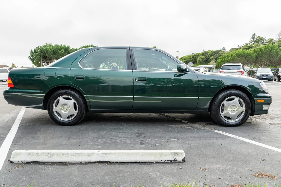 1998 Lexus LS 2nd Gen - Image 8 of 31