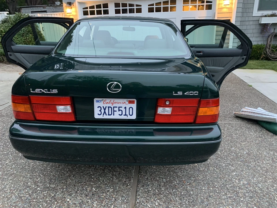 1998 Lexus LS 2nd Gen - Image 13 of 31