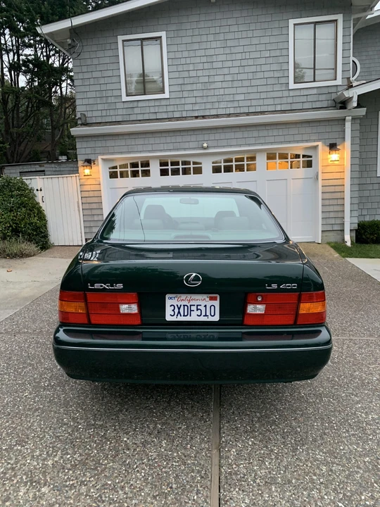 1998 Lexus LS 2nd Gen - Image 11 of 31