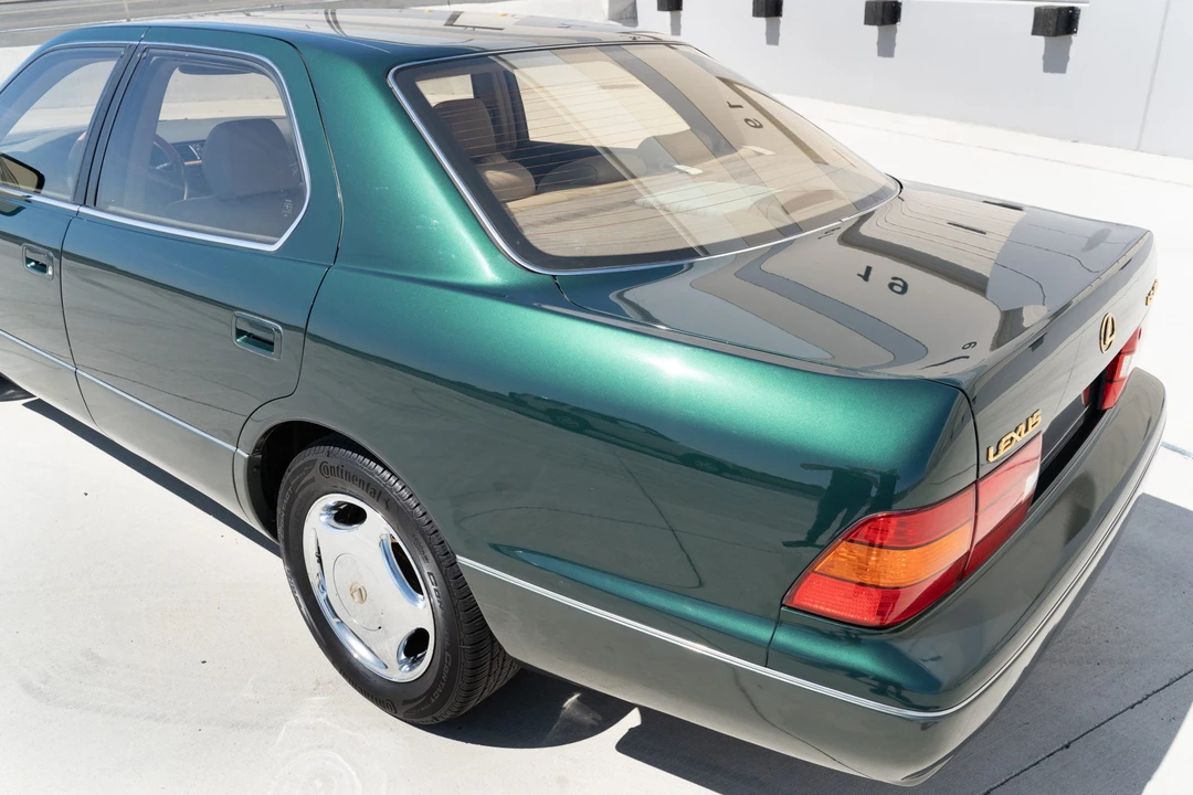 1998 Lexus LS 2nd Gen - Image 30 of 31