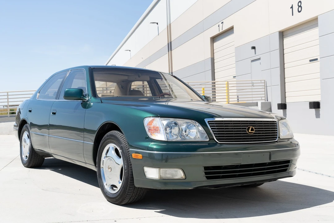 1998 Lexus LS 2nd Gen - Image 10 of 31