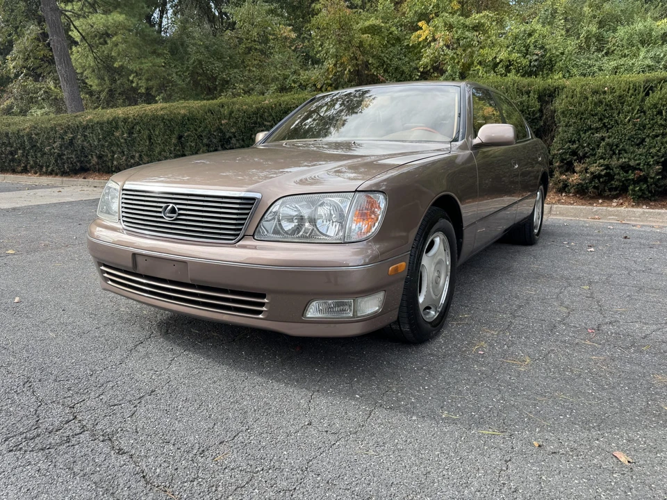 1998 Lexus LS 2nd Gen - Image 12 of 31