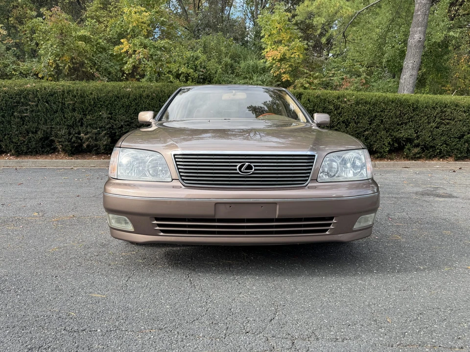 1998 Lexus LS 2nd Gen - Image 14 of 31