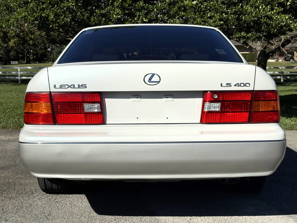 1998 Lexus LS 2nd Gen - Image 7 of 31