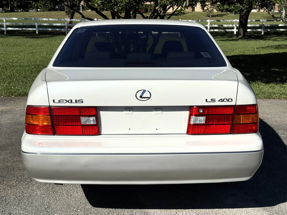 1998 Lexus LS 2nd Gen - Image 8 of 31