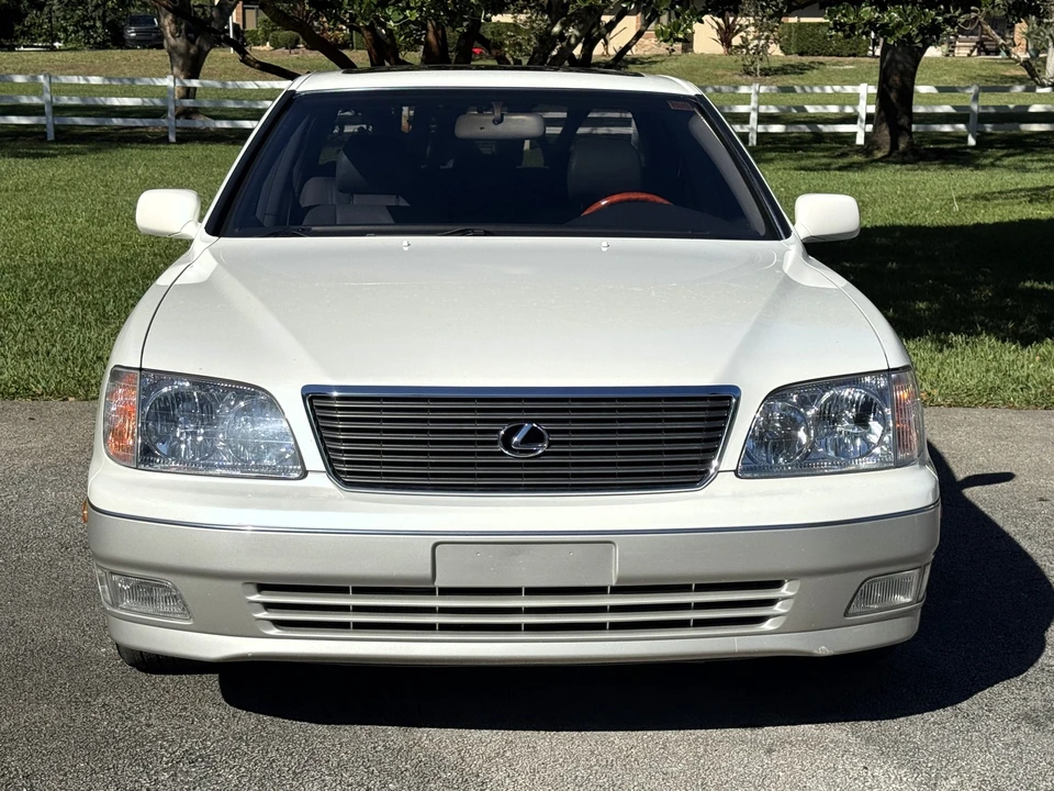 1998 Lexus LS 2nd Gen - Image 15 of 31