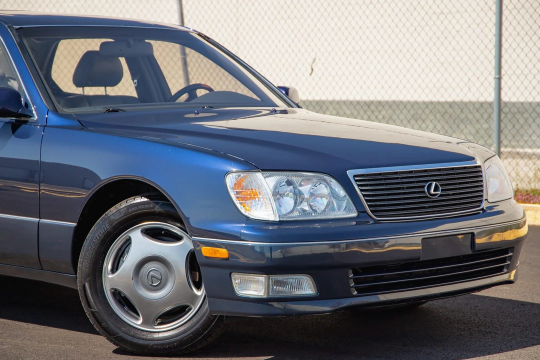 1998 Lexus LS 2nd Gen - Image 23 of 31