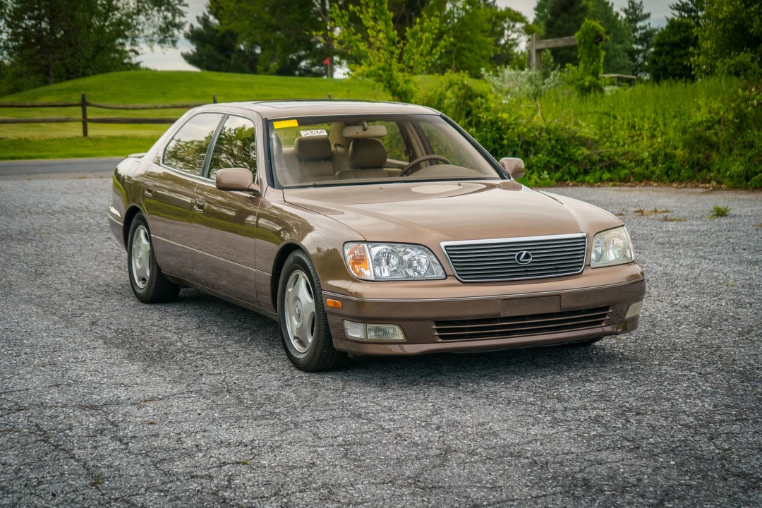 1998 Lexus LS 2nd Gen - Image 25 of 31