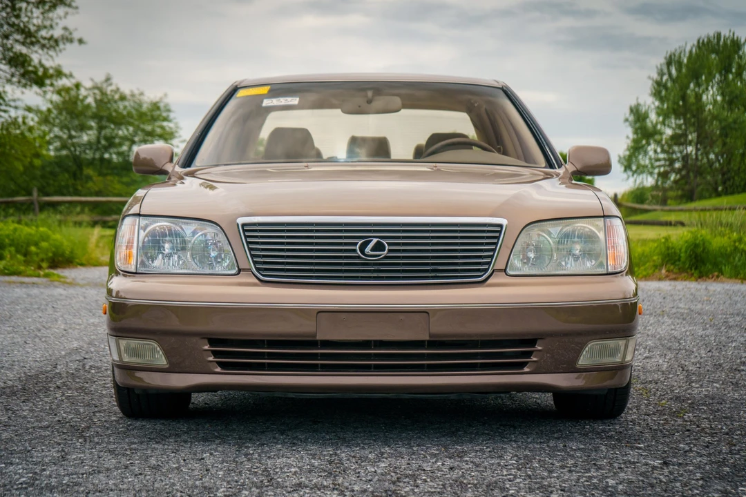 1998 Lexus LS 2nd Gen - Image 29 of 31