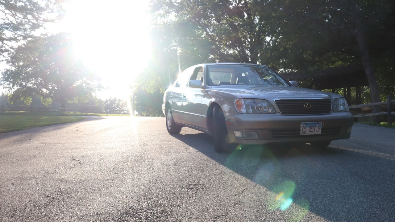 1998 Lexus LS 2nd Gen - Image 25 of 31