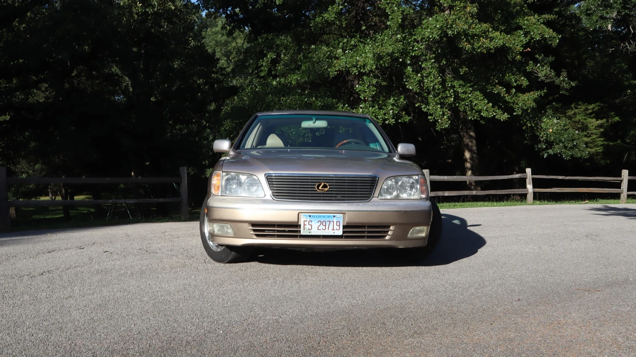 1998 Lexus LS 2nd Gen - Image 3 of 31