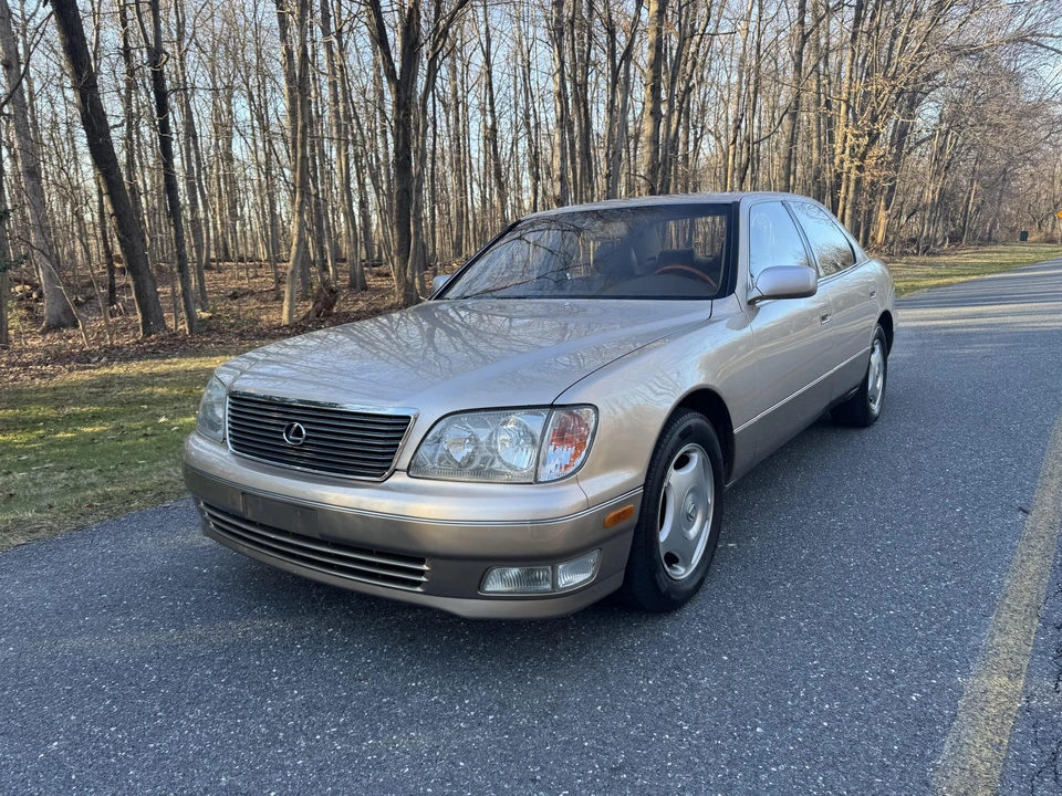 1998 Lexus LS 2nd Gen - Image 18 of 31