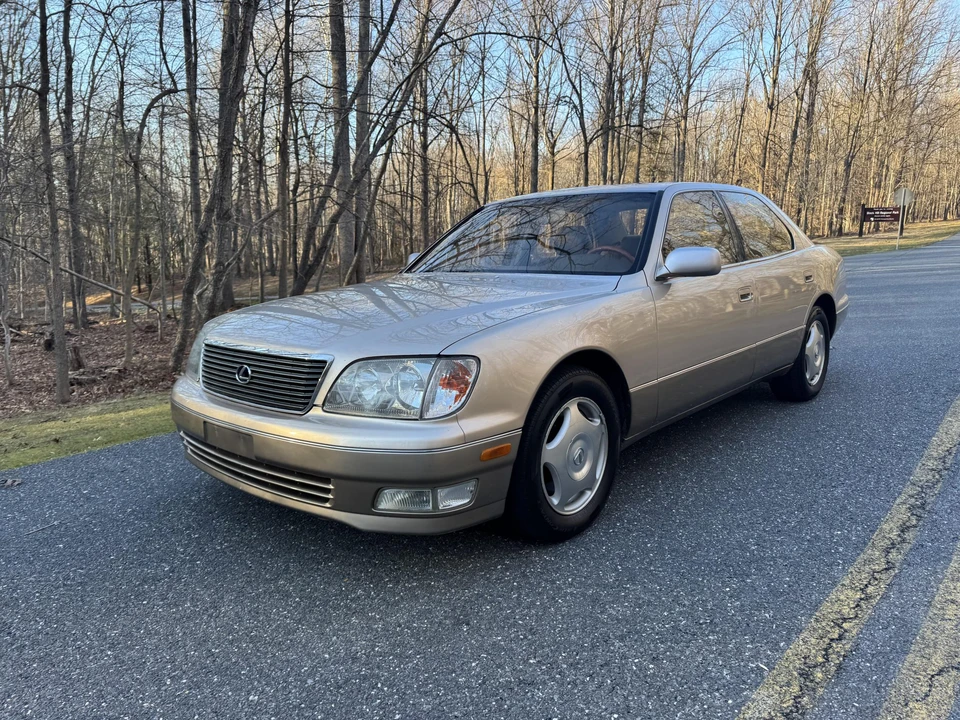 1998 Lexus LS 2nd Gen - Image 13 of 31