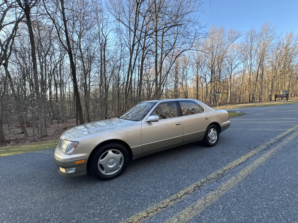 1998 Lexus LS 2nd Gen - Image 4 of 31