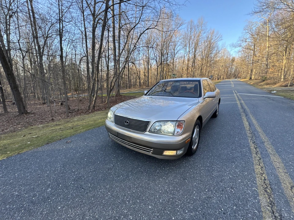 1998 Lexus LS 2nd Gen - Image 25 of 31