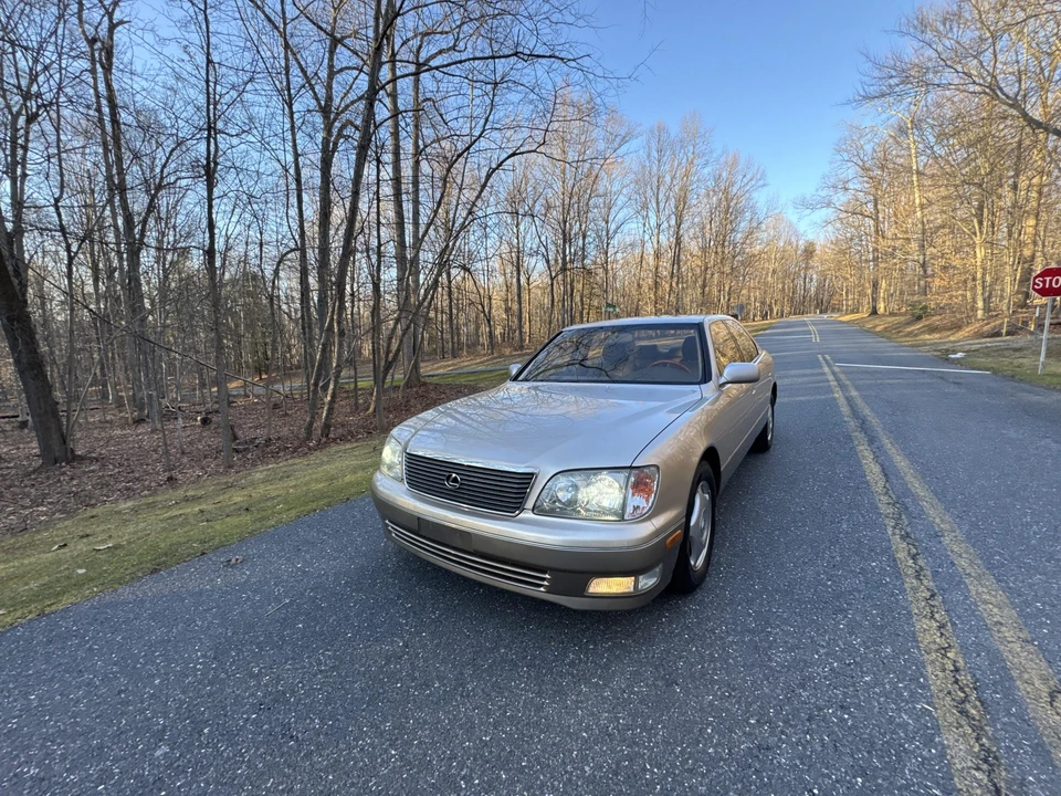 1998 Lexus LS 2nd Gen - Image 26 of 31