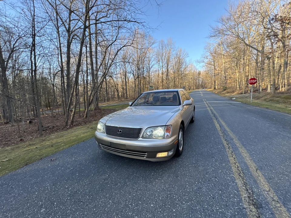 1998 Lexus LS 2nd Gen - Image 27 of 31
