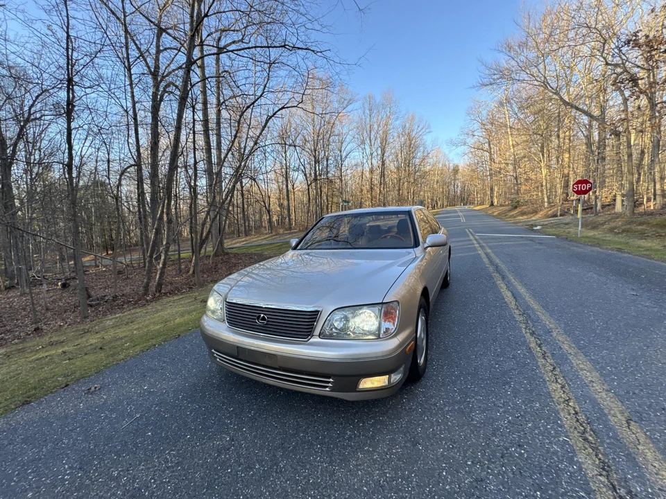 1998 Lexus LS 2nd Gen - Image 30 of 31