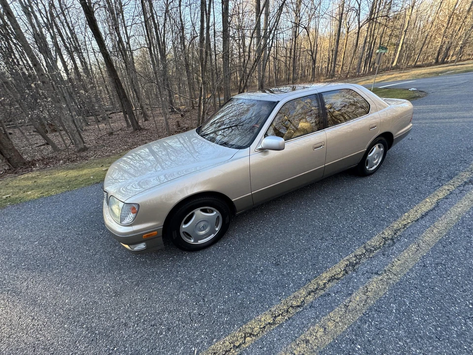 1998 Lexus LS 2nd Gen - Image 5 of 31