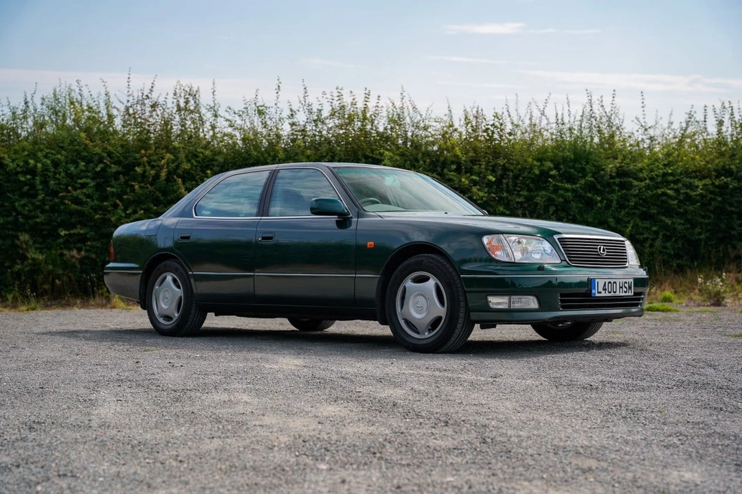 1998 Lexus LS 2nd Gen - Image 15 of 30