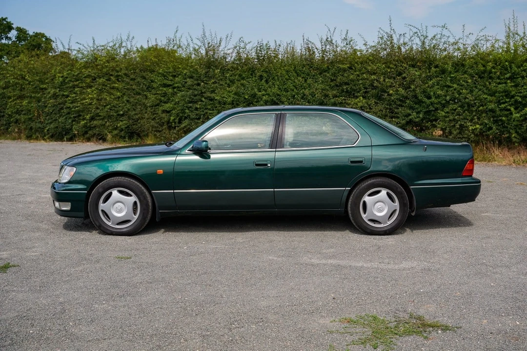 1998 Lexus LS 2nd Gen - Image 29 of 30