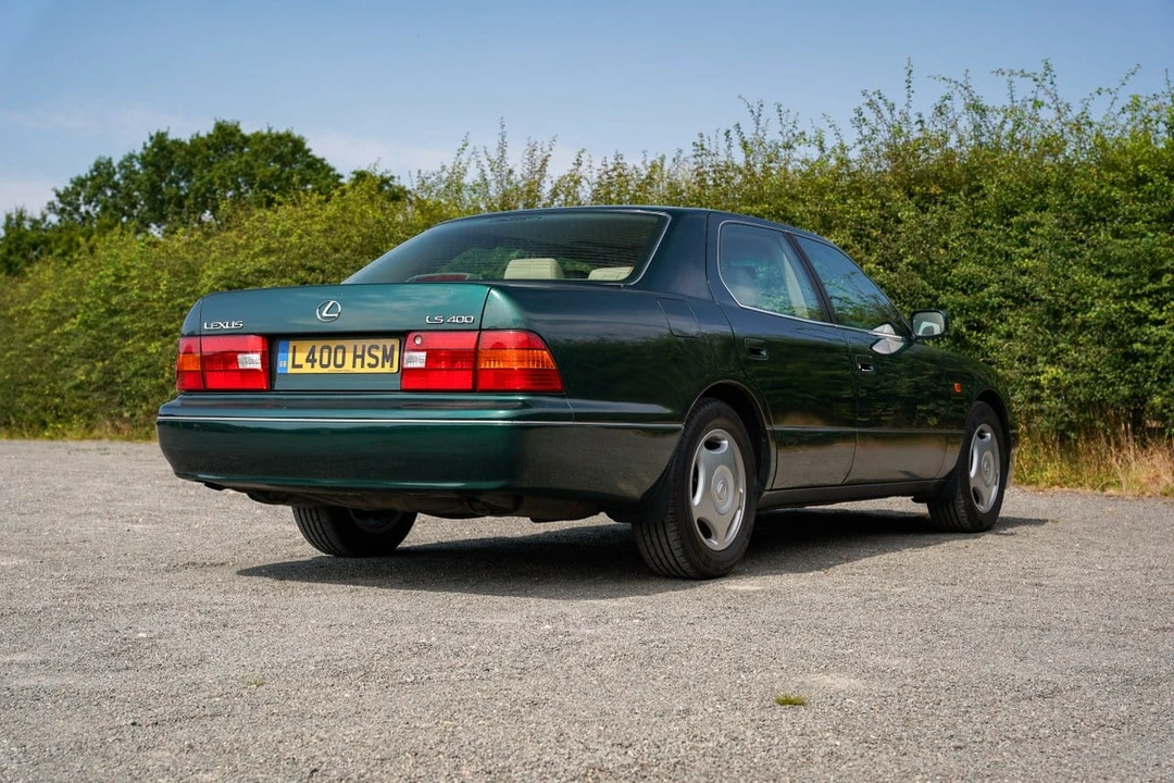1998 Lexus LS 2nd Gen - Image 22 of 30