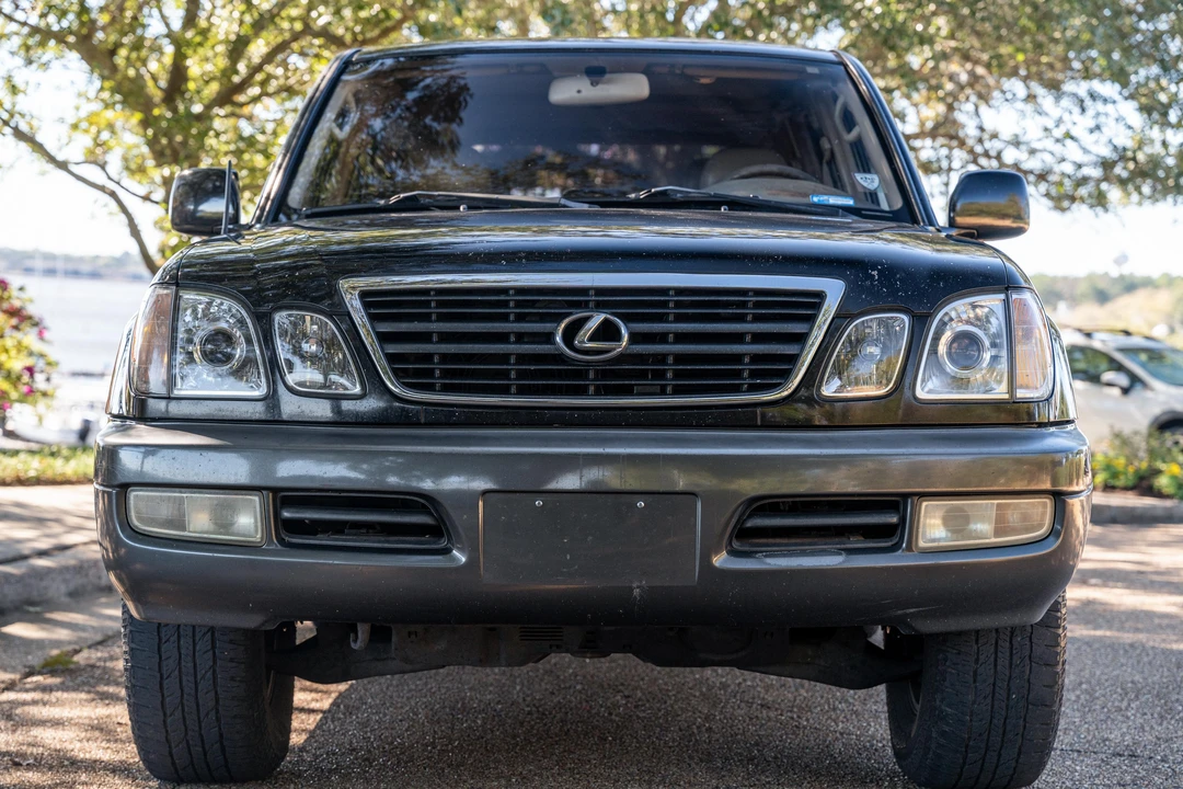 1998 Lexus LX 2nd Gen - Image 2 of 31