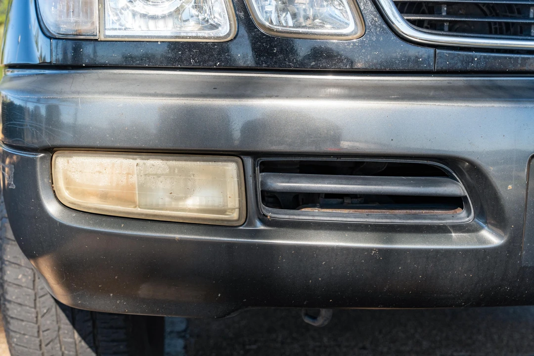 1998 Lexus LX 2nd Gen - Image 10 of 31