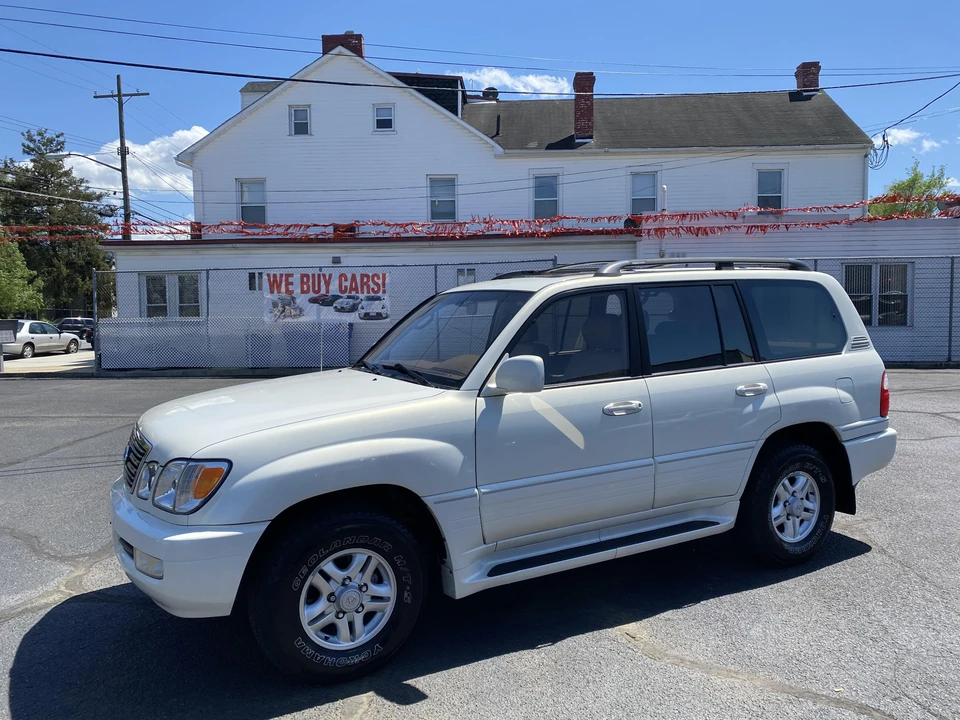1998 Lexus LX 2nd Gen - Image 9 of 31