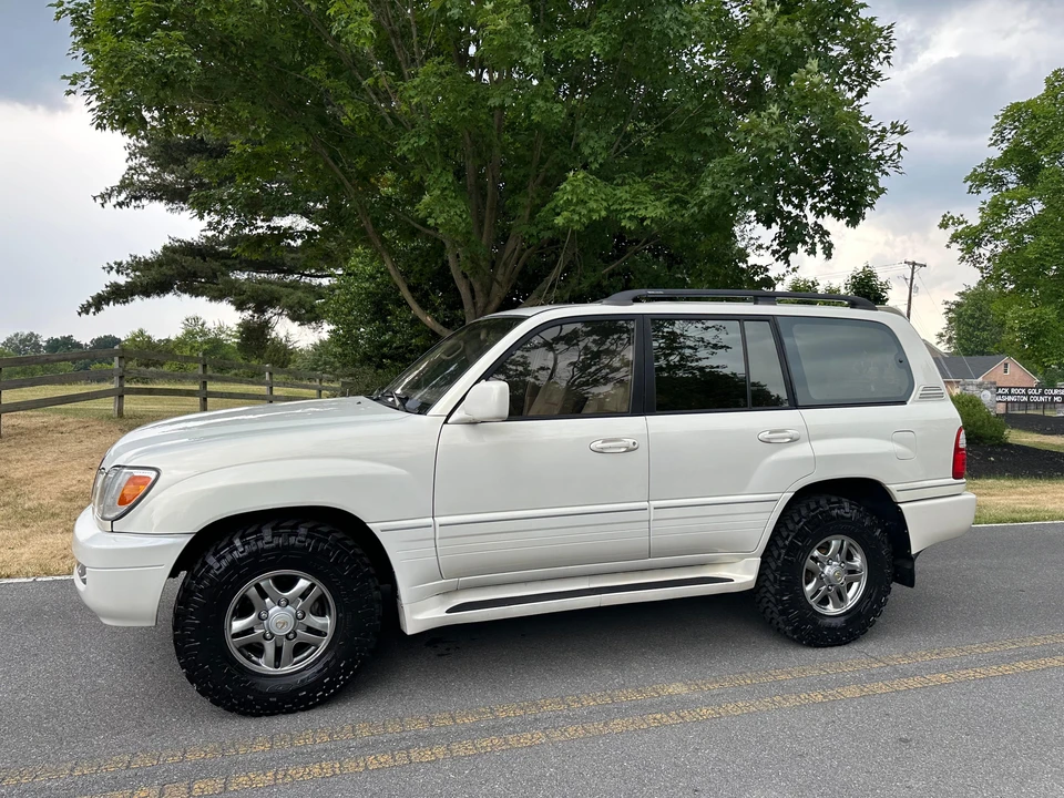 1998 Lexus LX 1st Gen - Image 8 of 31