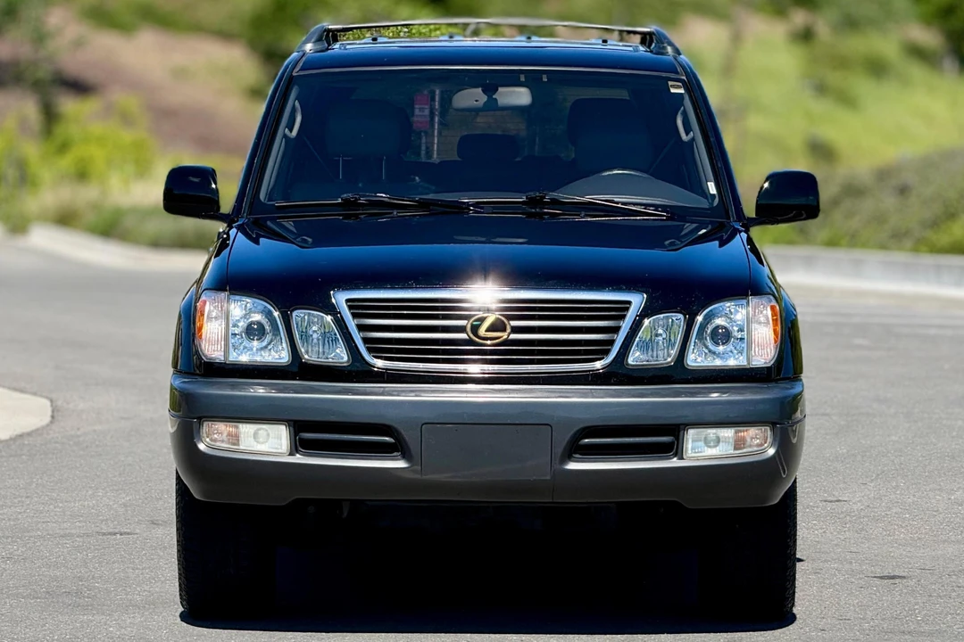 1998 Lexus LX 2nd Gen - Image 2 of 31
