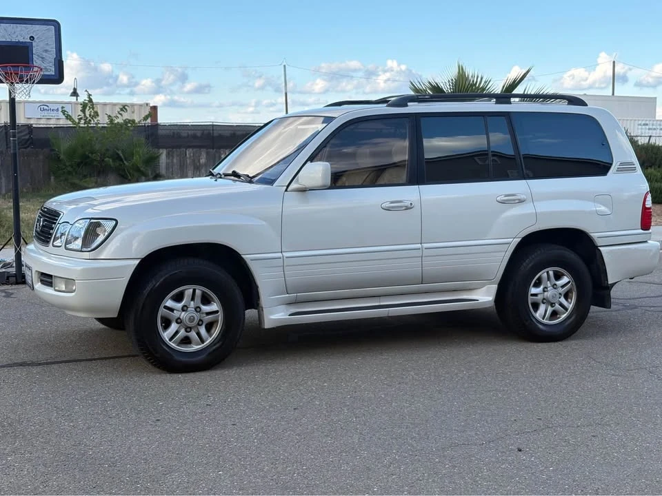 1998 Lexus LX 2nd Gen - Image 2 of 10
