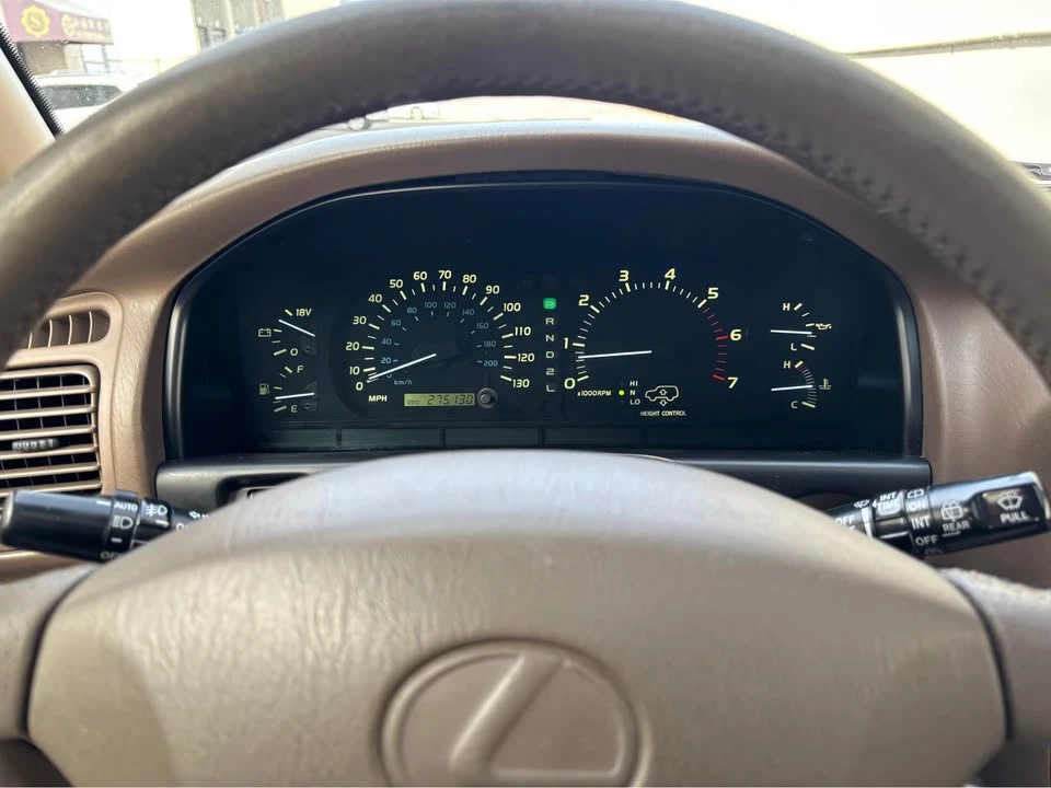 1998 Lexus LX 2nd Gen - Image 15 of 19