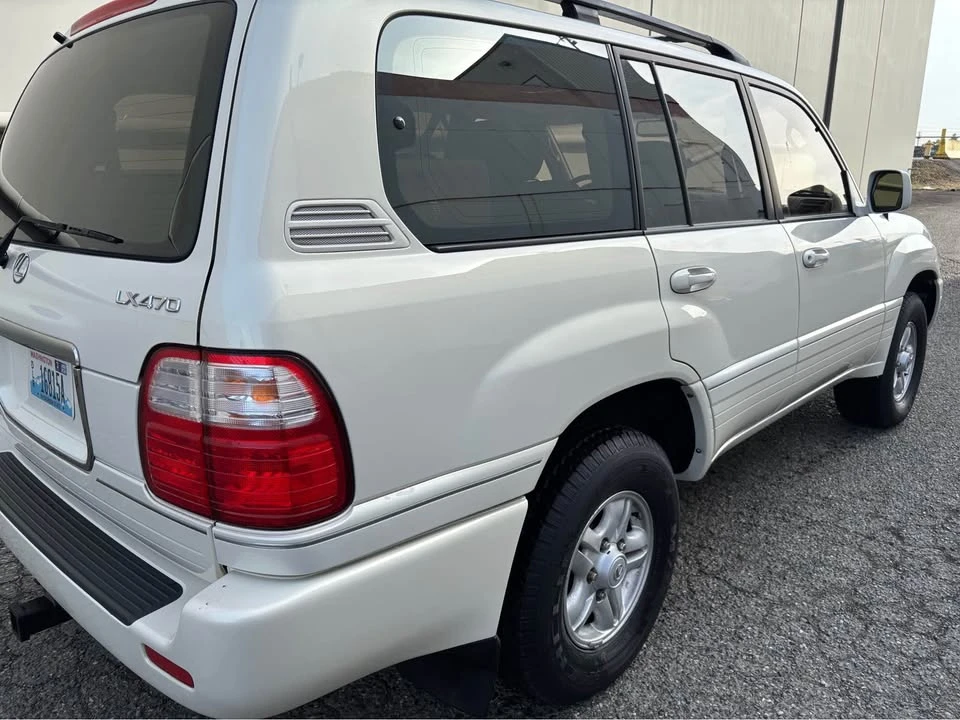 1998 Lexus LX 2nd Gen - Image 2 of 19