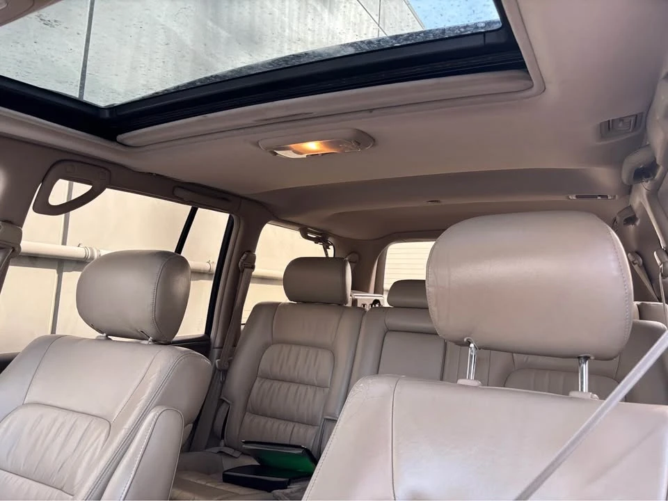 1998 Lexus LX 2nd Gen - Image 16 of 19