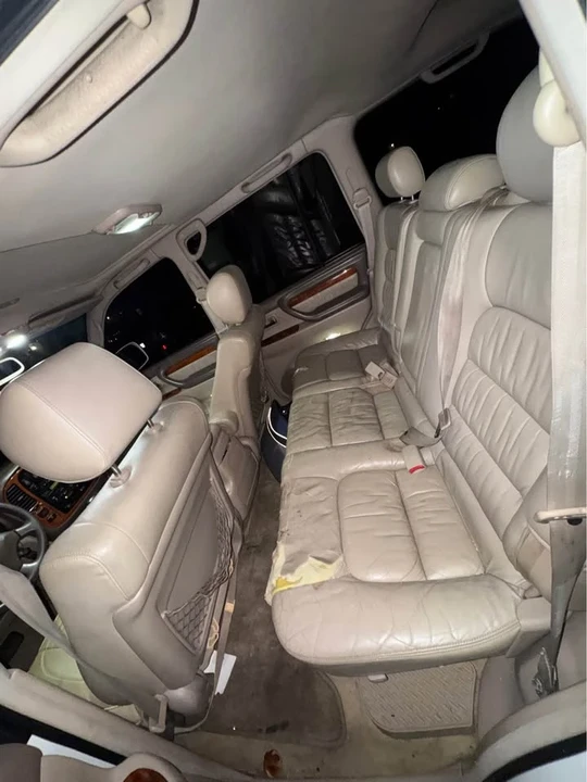 1998 Lexus LX 2nd Gen - Image 7 of 8