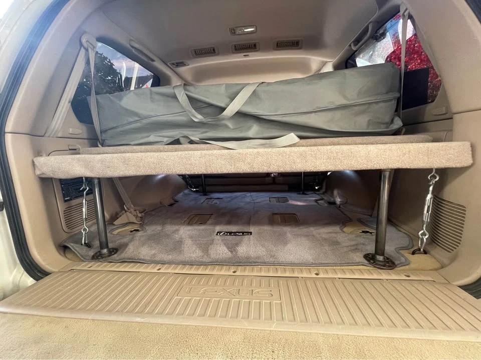 1998 Lexus LX 2nd Gen - Image 6 of 19