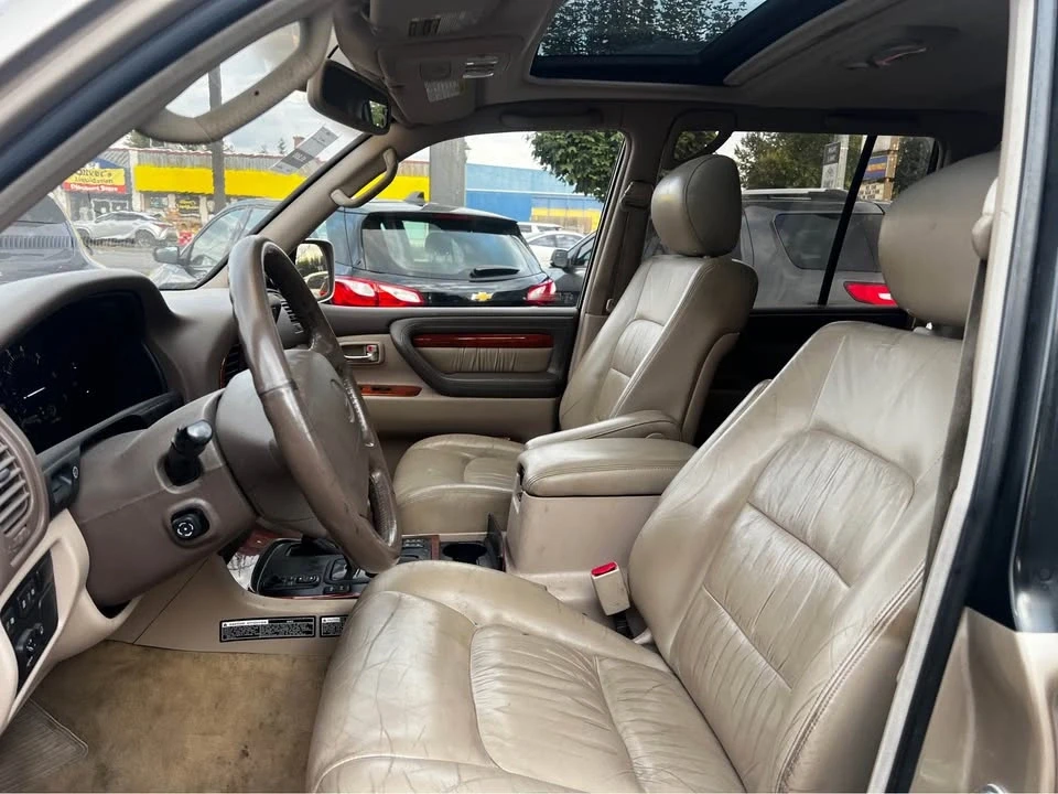 1998 Lexus LX 2nd Gen - Image 10 of 12