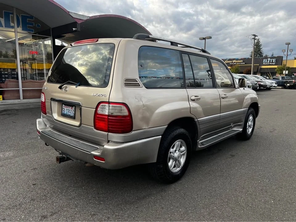 1998 Lexus LX 2nd Gen - Image 4 of 12