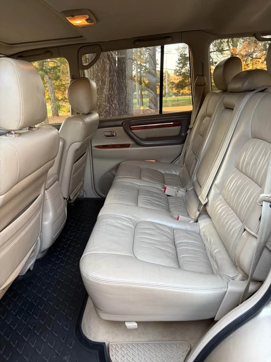 1998 Lexus LX 2nd Gen - Image 11 of 14