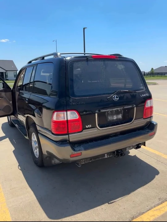 1998 Lexus LX 2nd Gen - Image 4 of 21