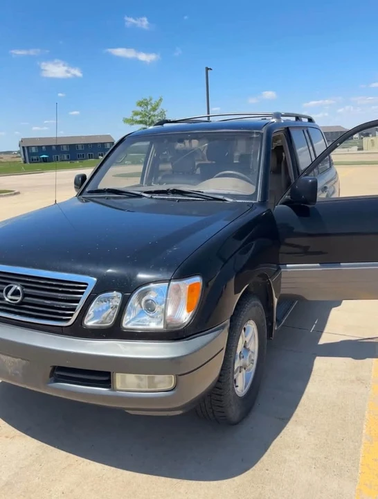 1998 Lexus LX 2nd Gen - Image 2 of 21