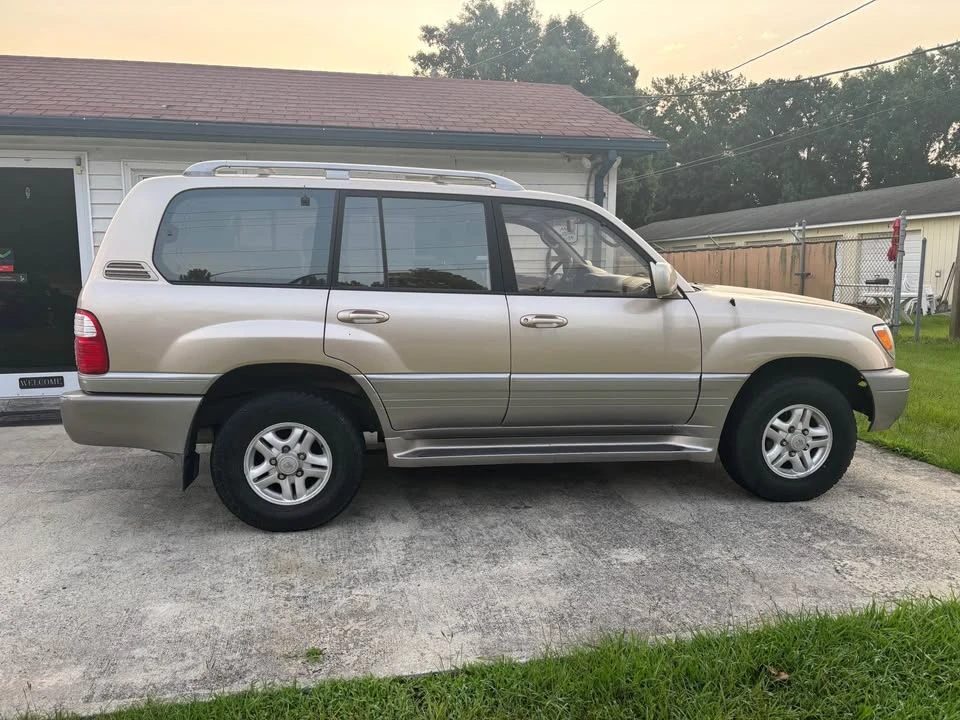 1998 Lexus LX 2nd Gen - Image 2 of 20