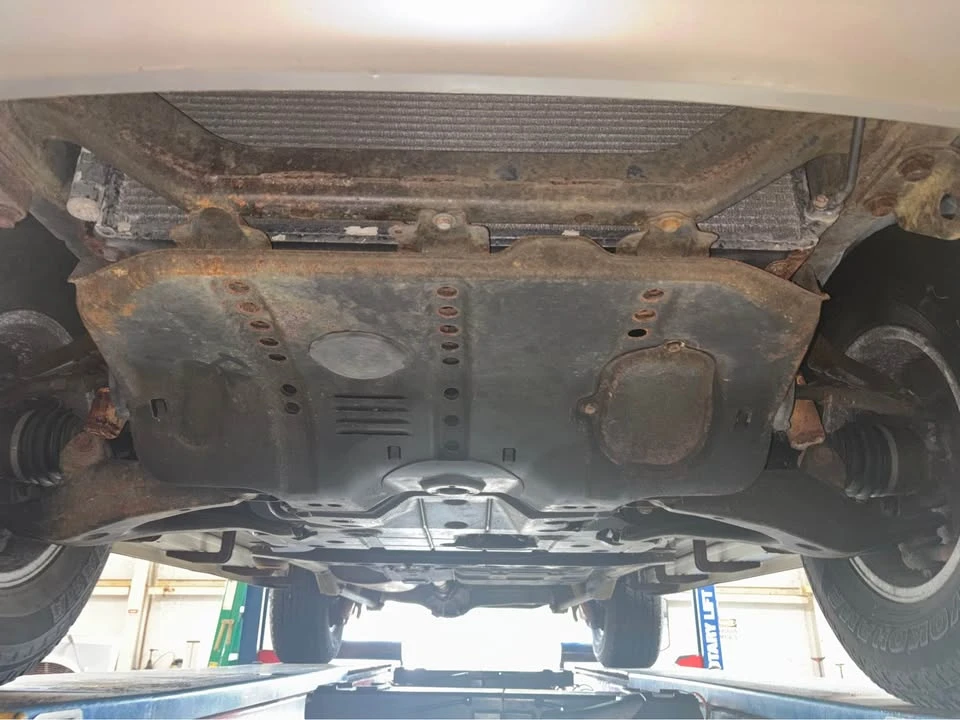 1998 Lexus LX 2nd Gen - Image 19 of 20