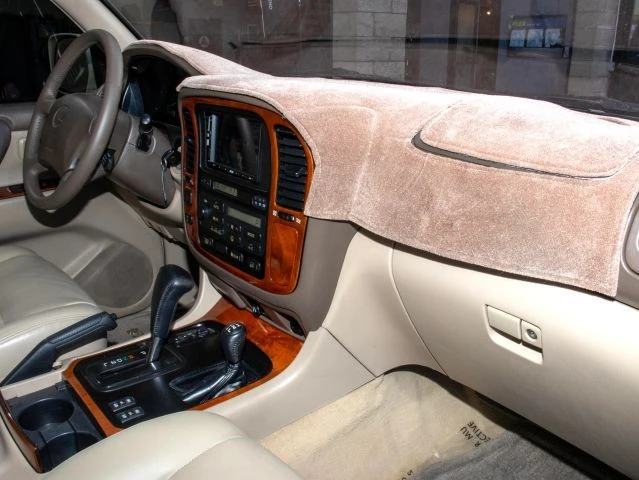 1998 Lexus LX 2nd Gen - Image 15 of 17