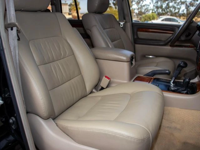 1998 Lexus LX 2nd Gen - Image 18 of 21