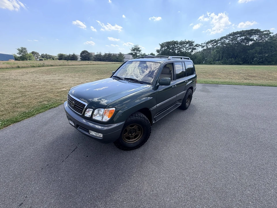 1998 Lexus LX 2nd Gen - Image 7 of 31