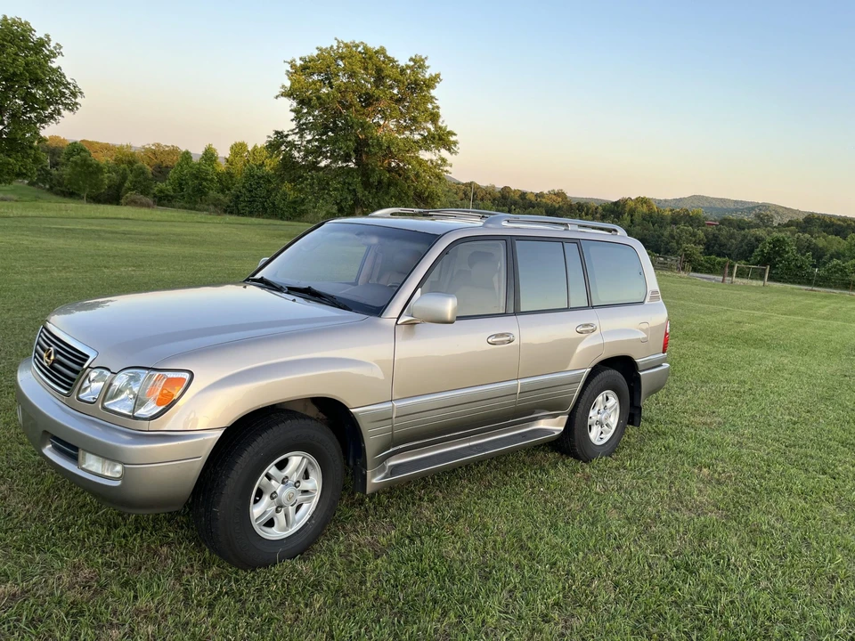 1998 Lexus LX 2nd Gen - Image 2 of 31